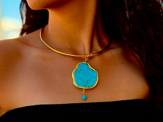 Fayrouze Gold necklace